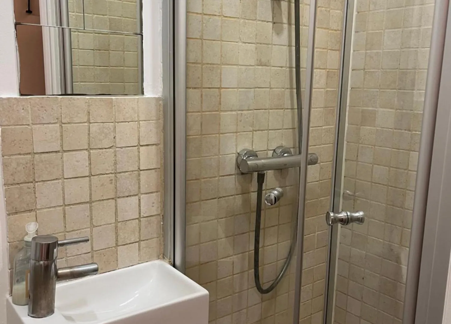 Le Nid Apartment Paris